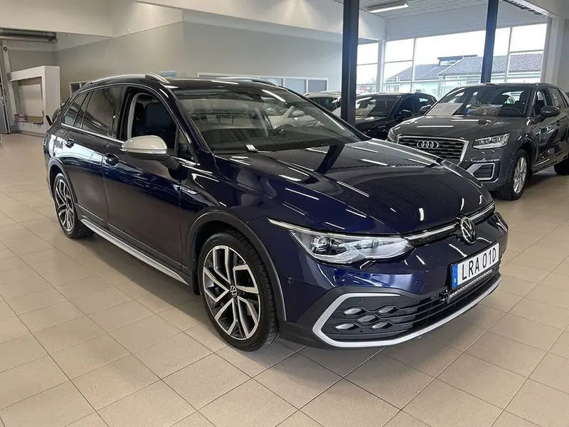 Volkswagen Golf 2023