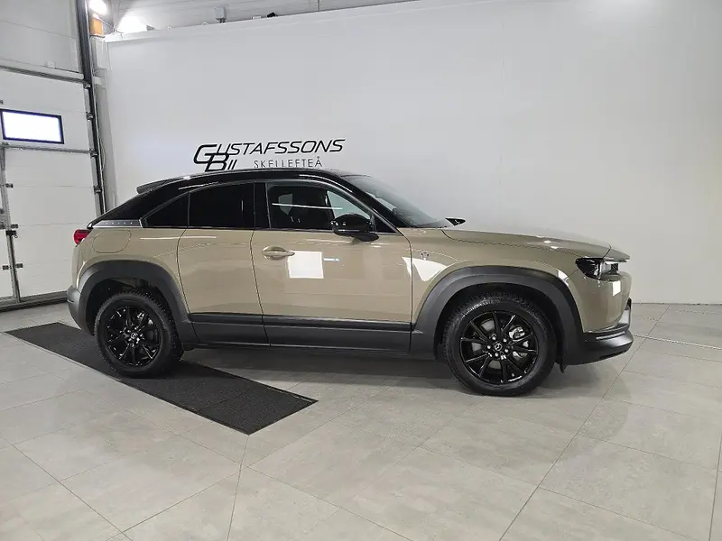 Mazda MX-30 2024