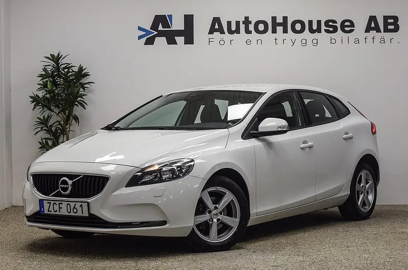 Volvo V40 2018