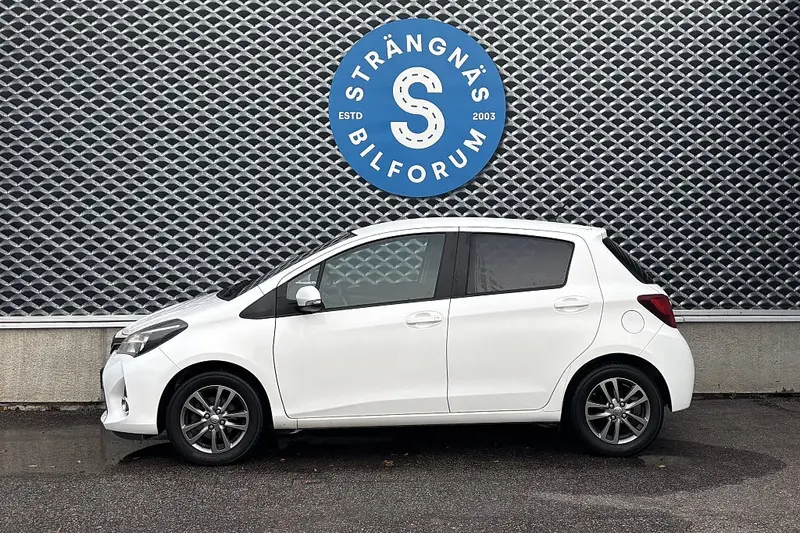 Toyota Yaris 2015