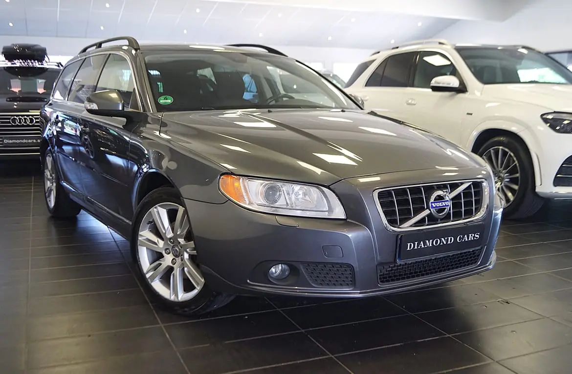 Volvo V70 2011