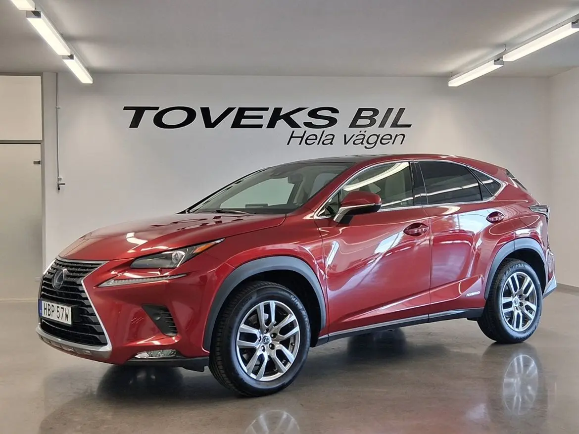 Lexus NX 2019