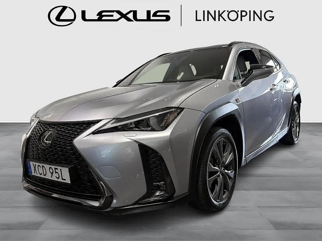 Lexus UX 2023