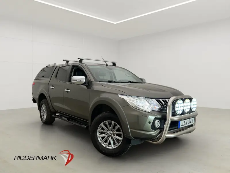 Mitsubishi L200 2016