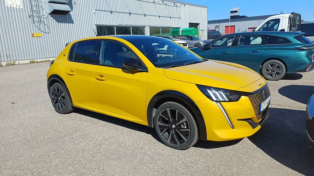 Peugeot 208 2023