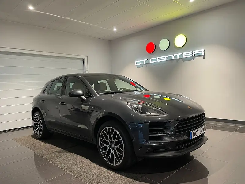 Porsche Macan 2021