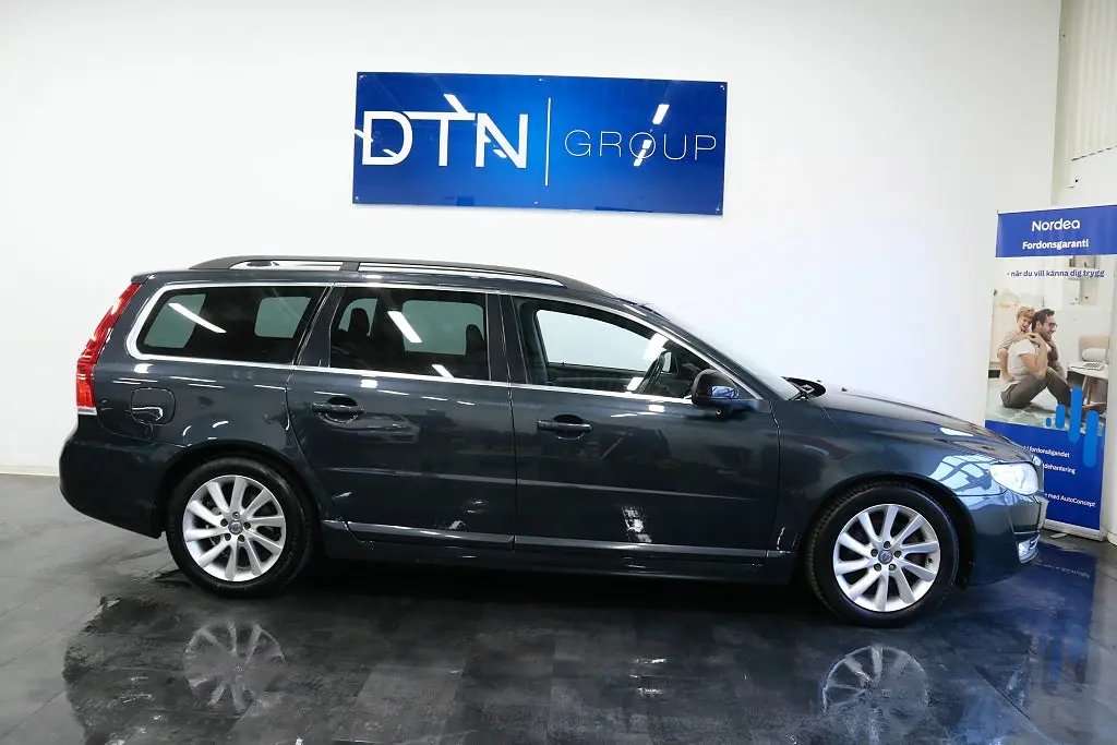 Volvo V70 2015