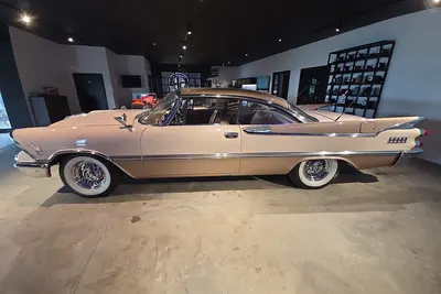 Dodge Custom
