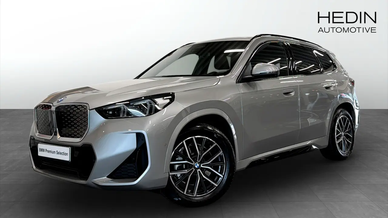 BMW iX1 2026