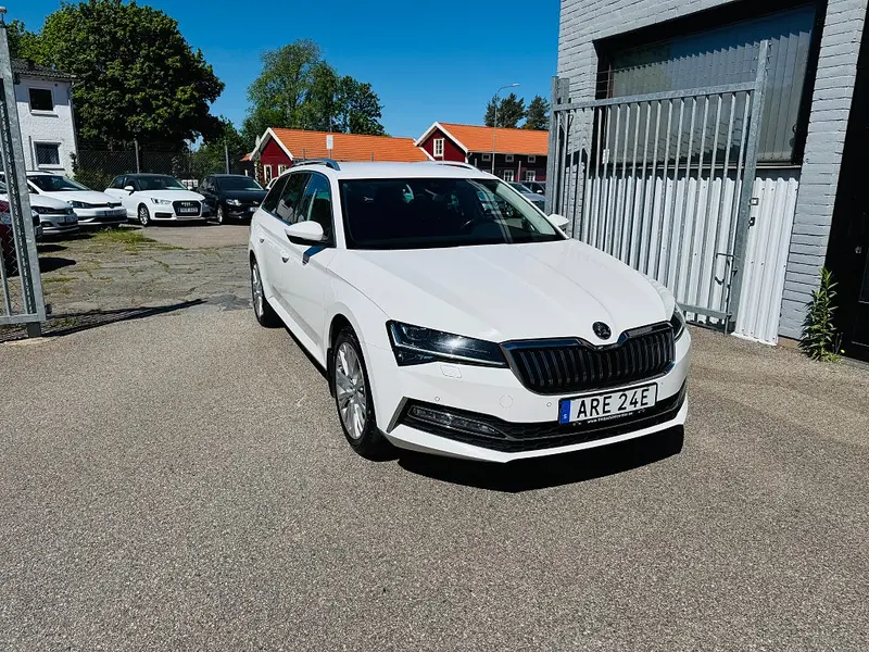 Skoda Superb 2022