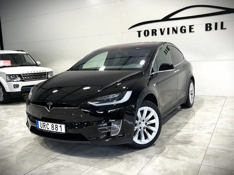 Tesla Model X 2019