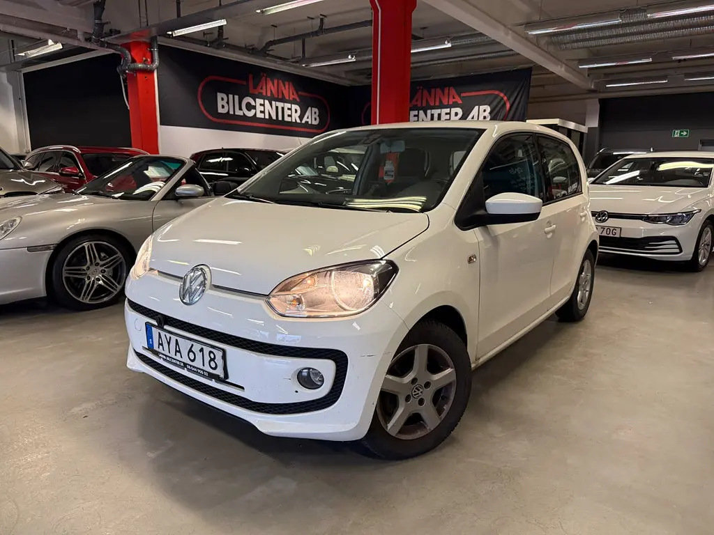 Volkswagen up! 2015