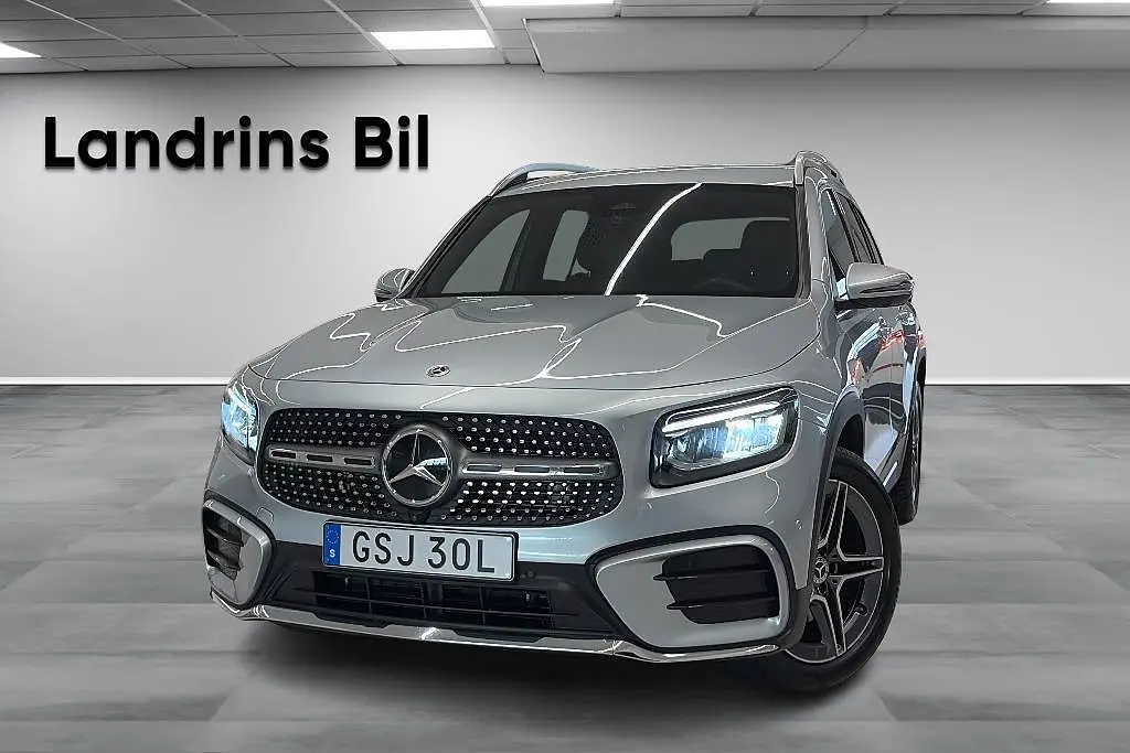 Mercedes-Benz GLB 2025