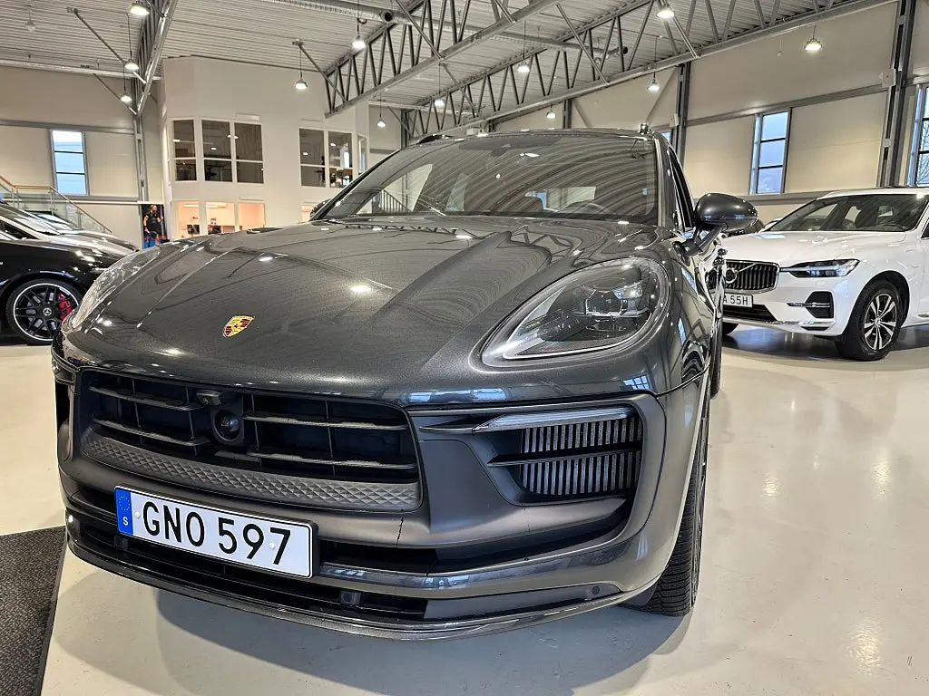 Porsche Macan 2023