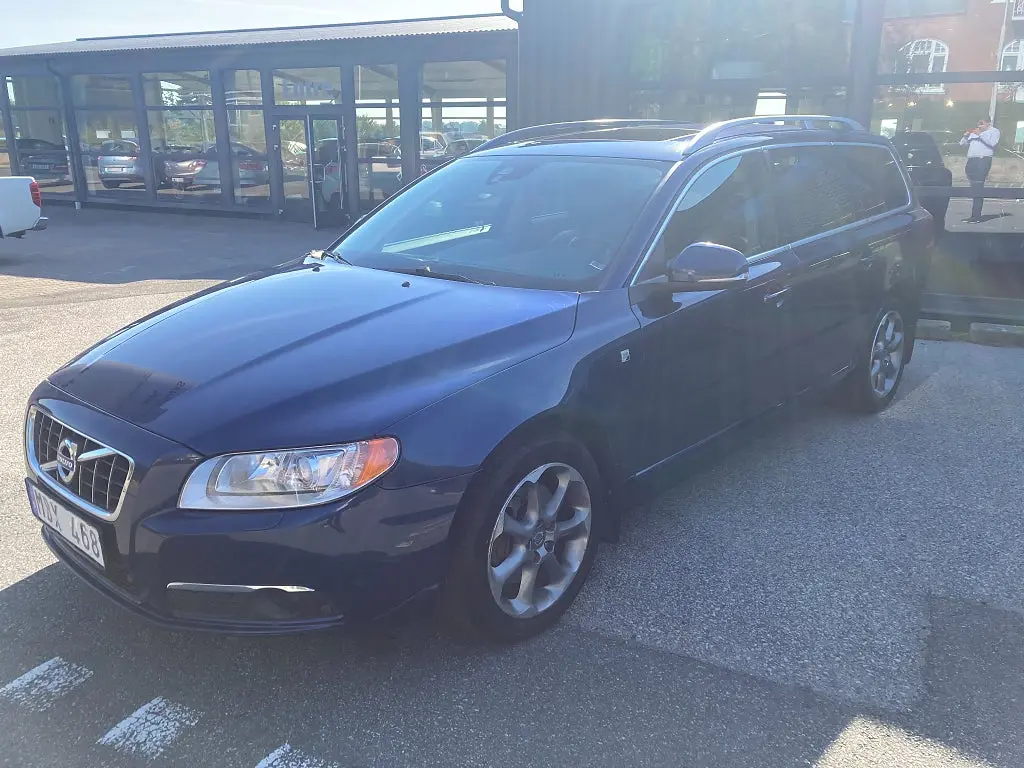 Volvo V70 2012