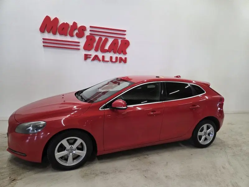 Volvo V40 2015