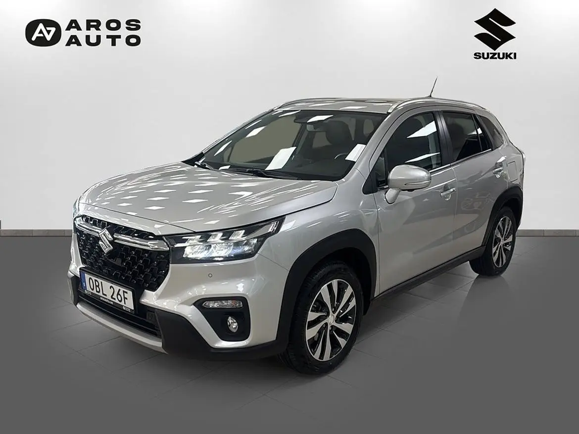 Suzuki S-Cross 2025