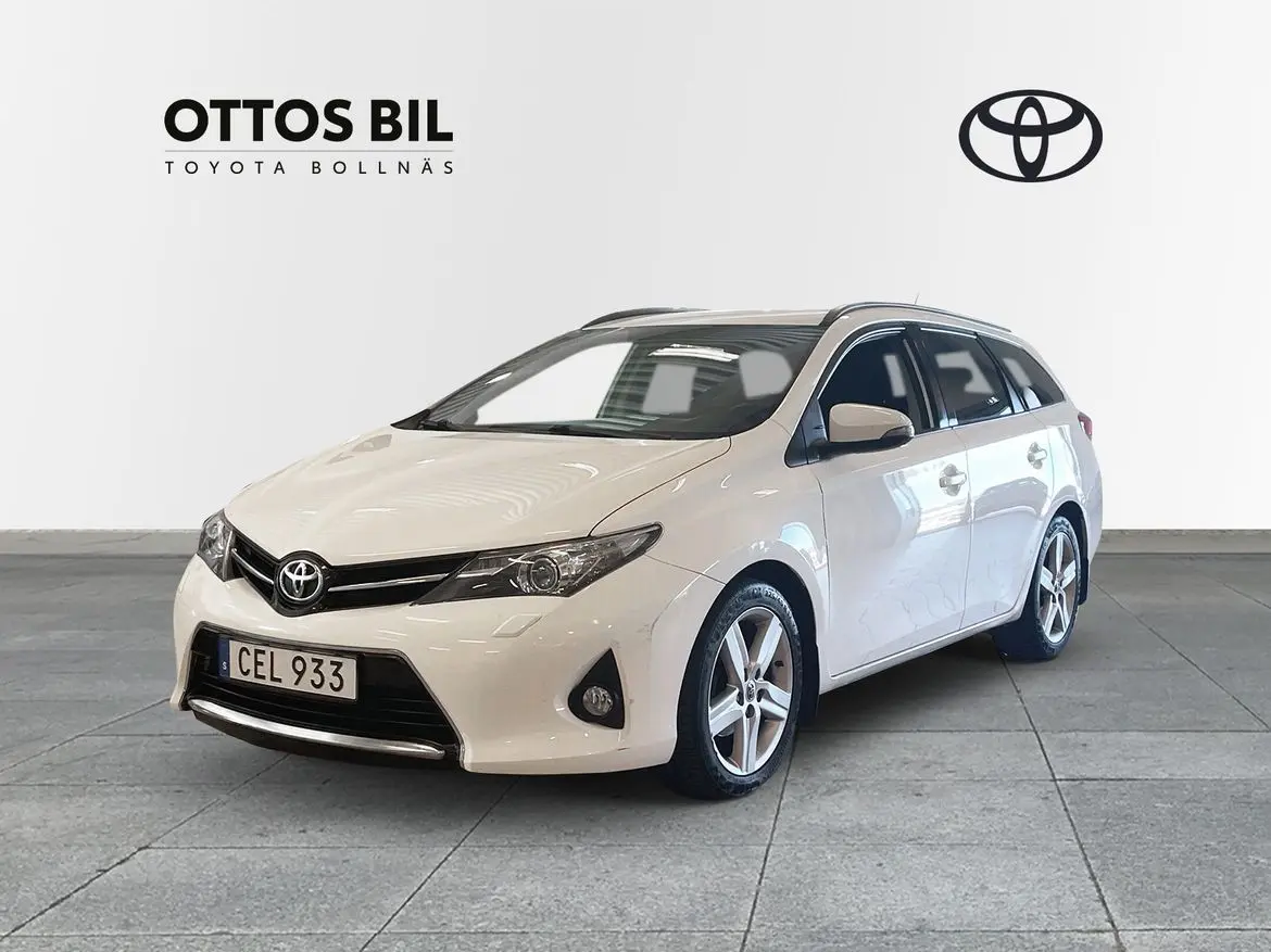 Toyota Auris 2014