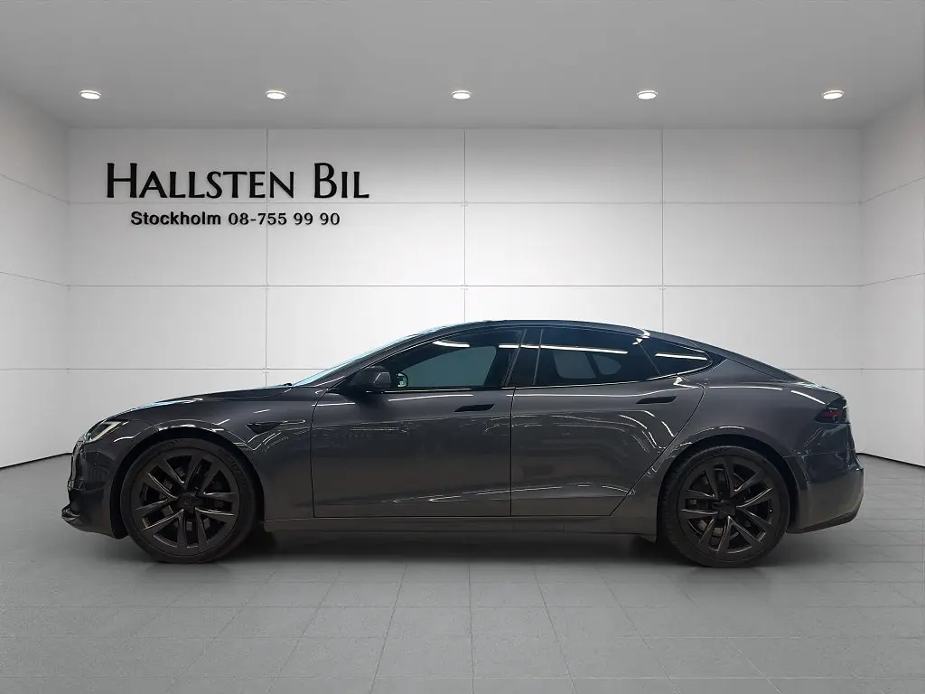 Tesla Model S 2023