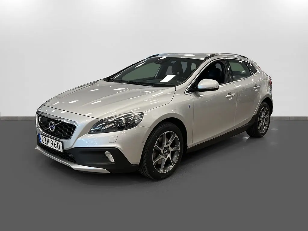 Volvo V40 2015