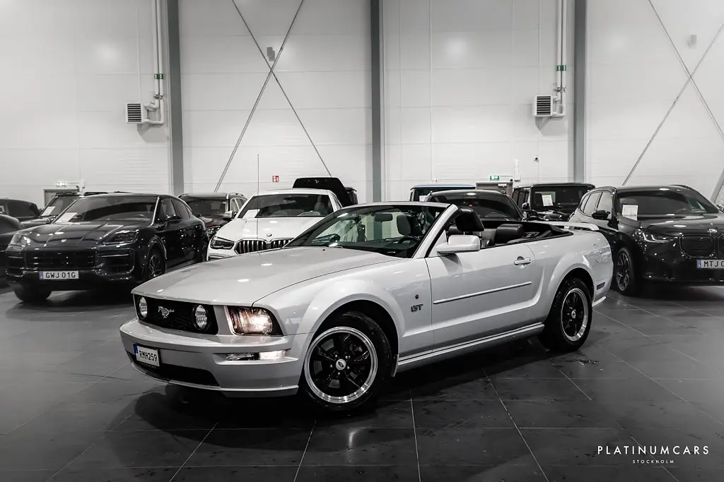 Ford Mustang 2006