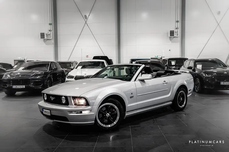 Ford Mustang 2006