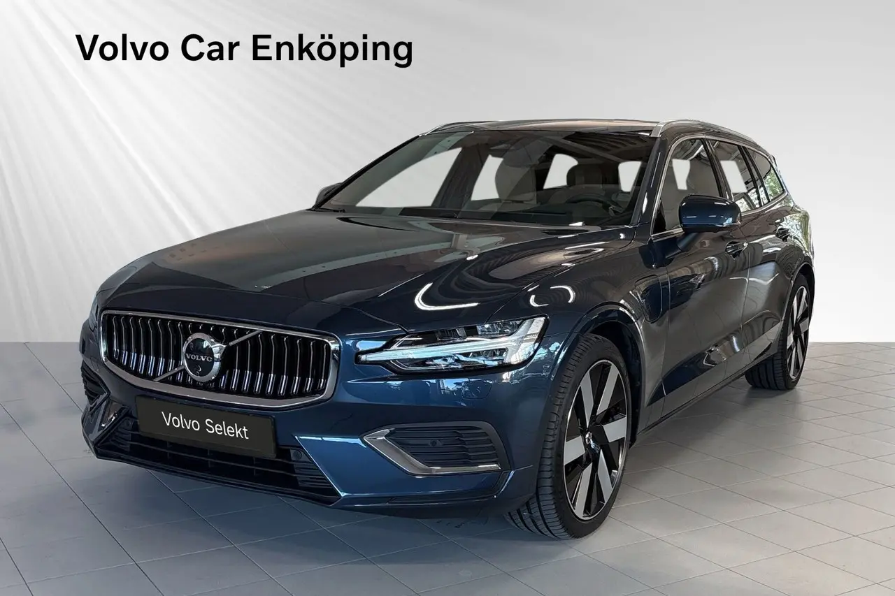 Volvo V60 2025