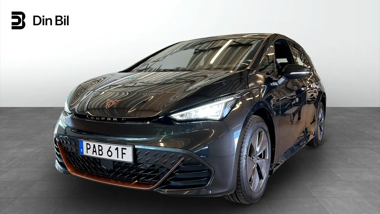 CUPRA Born 2023