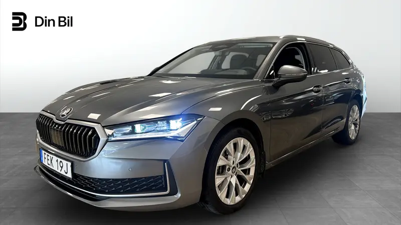 Skoda Superb 2025