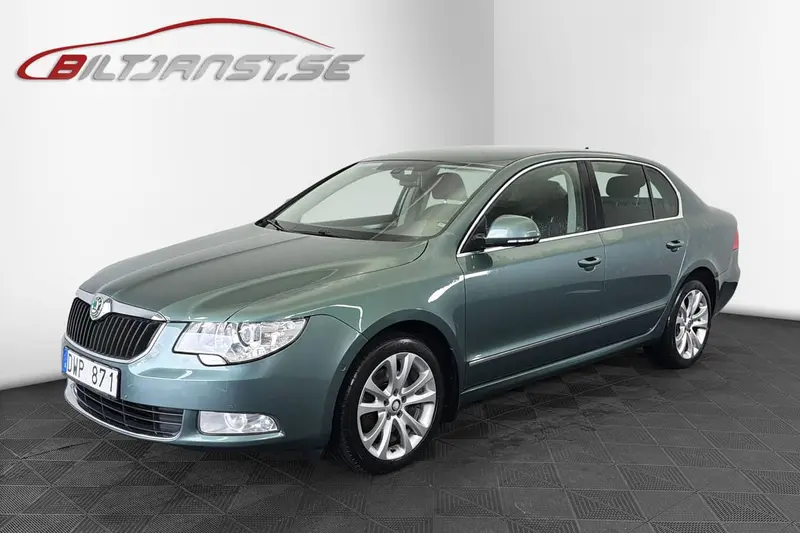 Skoda Superb 2012