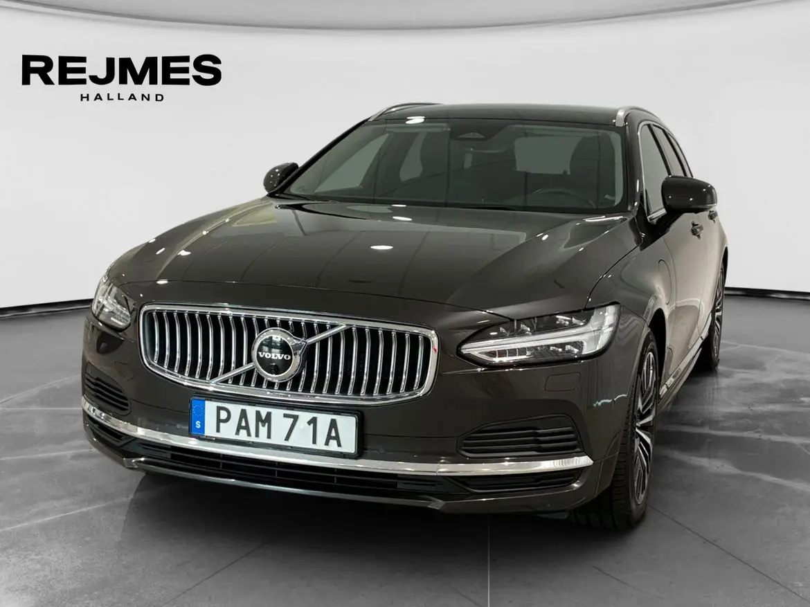 Volvo V90 2023