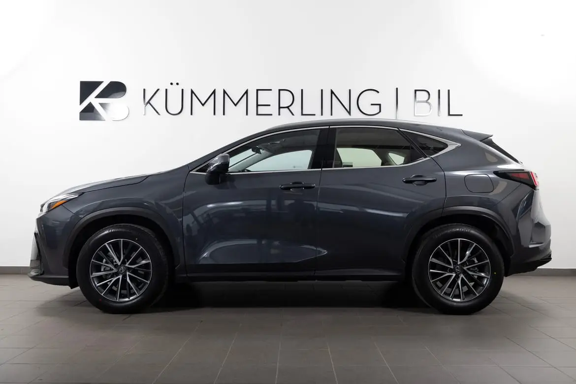 Lexus NX 2026