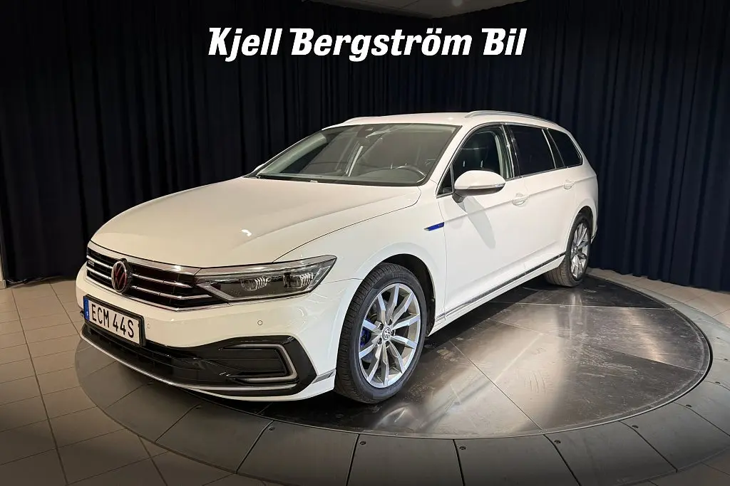 Volkswagen Passat 2022