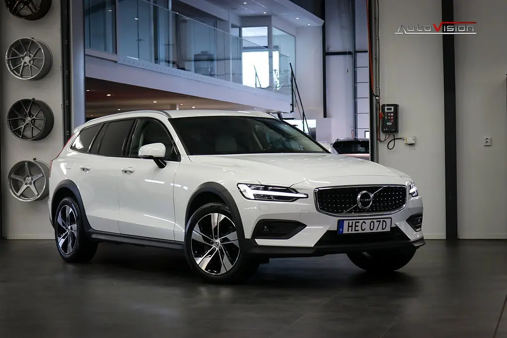 Volvo V60 2021
