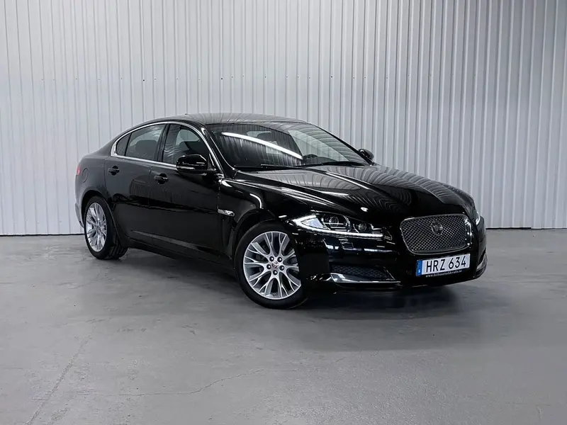Jaguar XF 2015