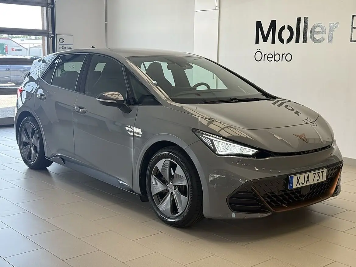 CUPRA Born 2024