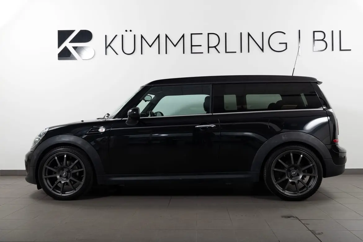 MINI Clubman 2012