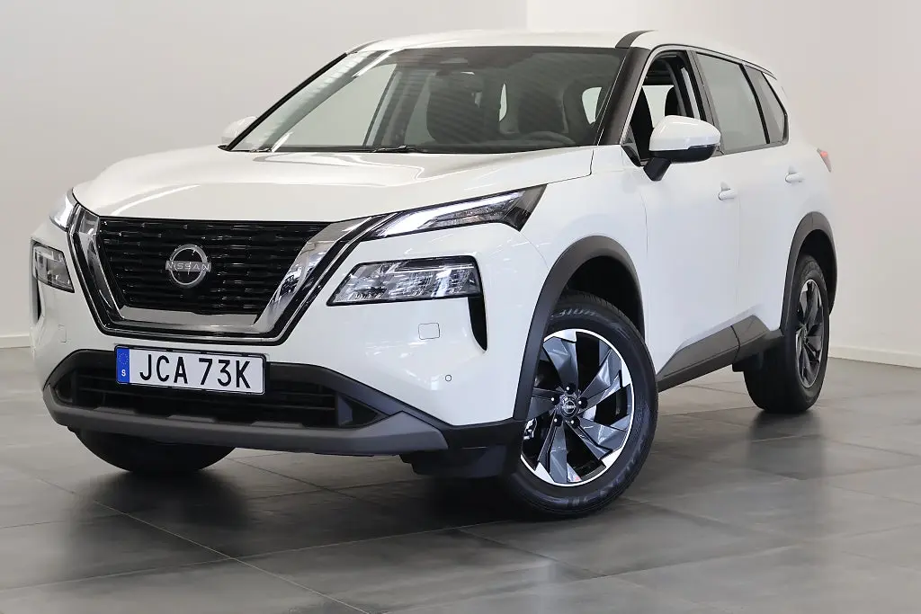 Nissan X-Trail 2025