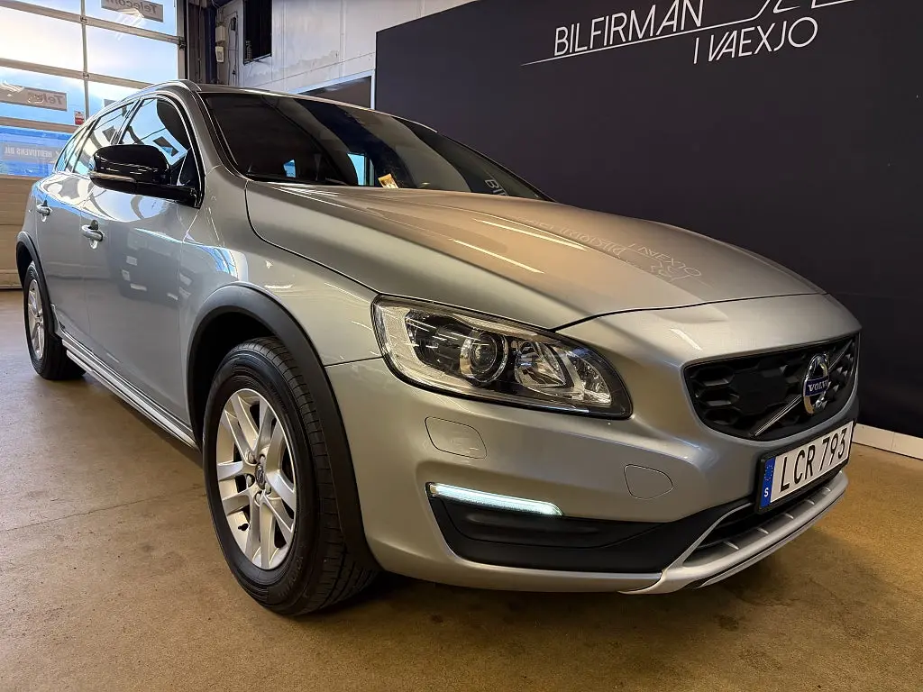 Volvo V60 2016