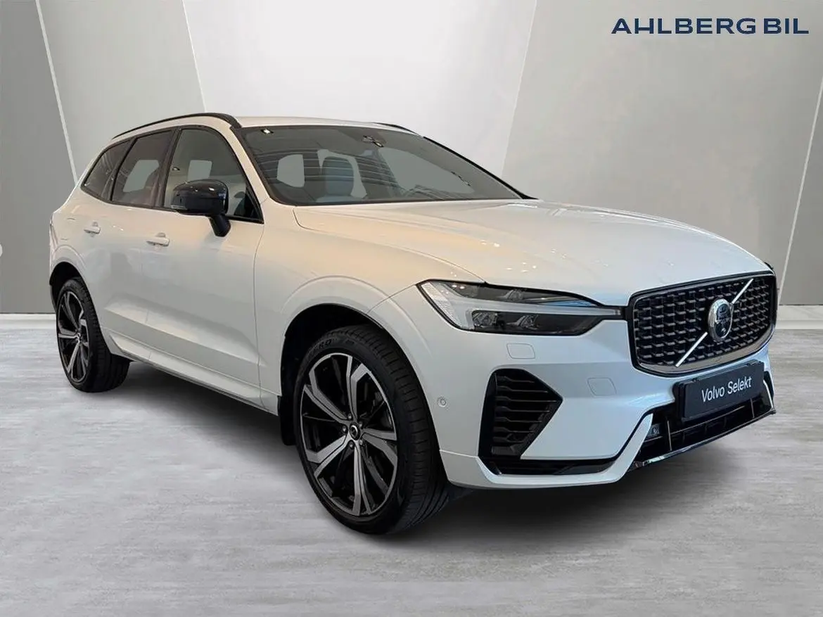 Volvo XC60 2022