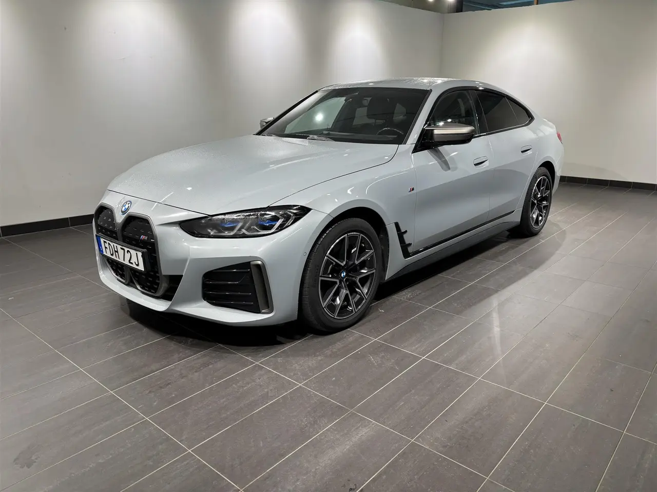 BMW i4 2024