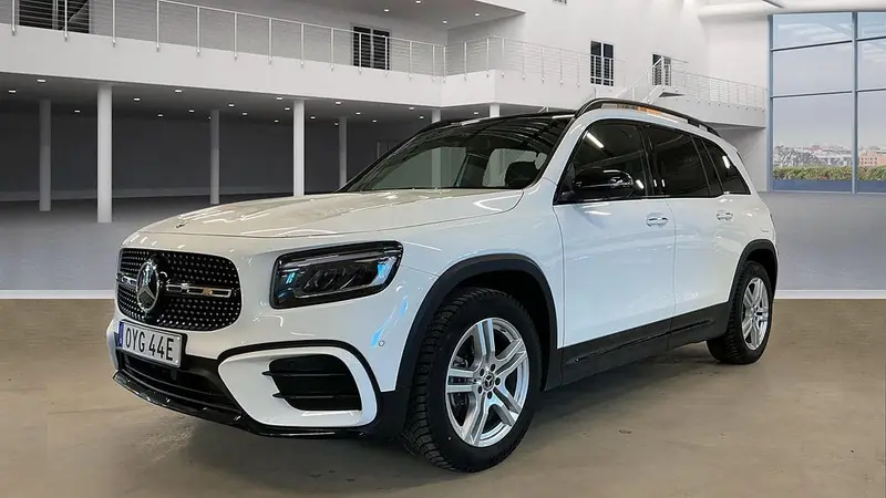 Mercedes-Benz GLB 2025