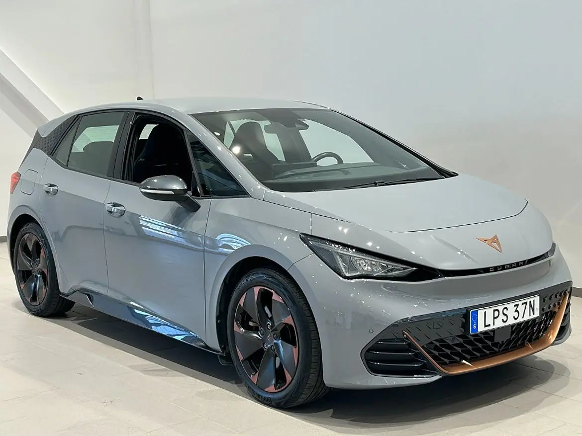 CUPRA Born 2023