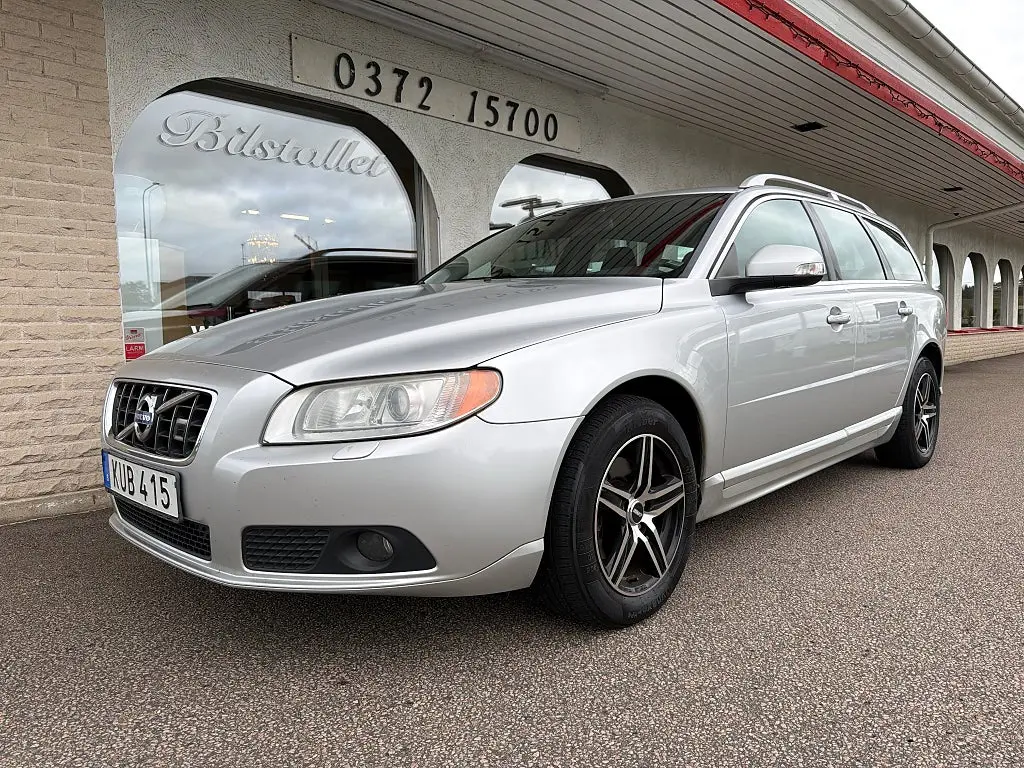 Volvo V70 2011