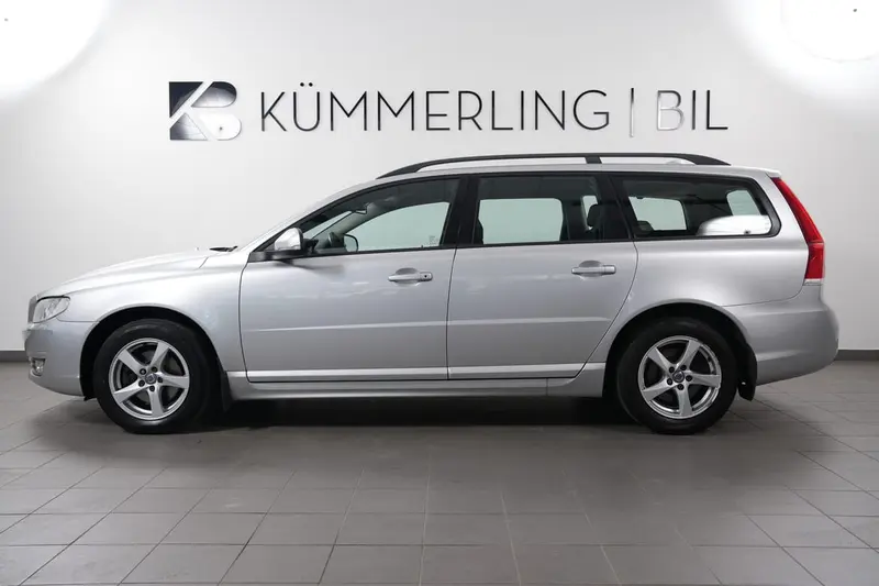 Volvo V70 2016