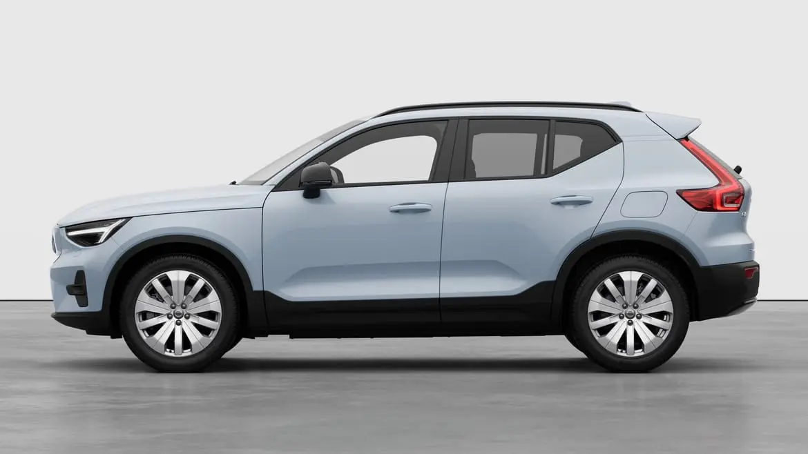 Volvo EX40 2026