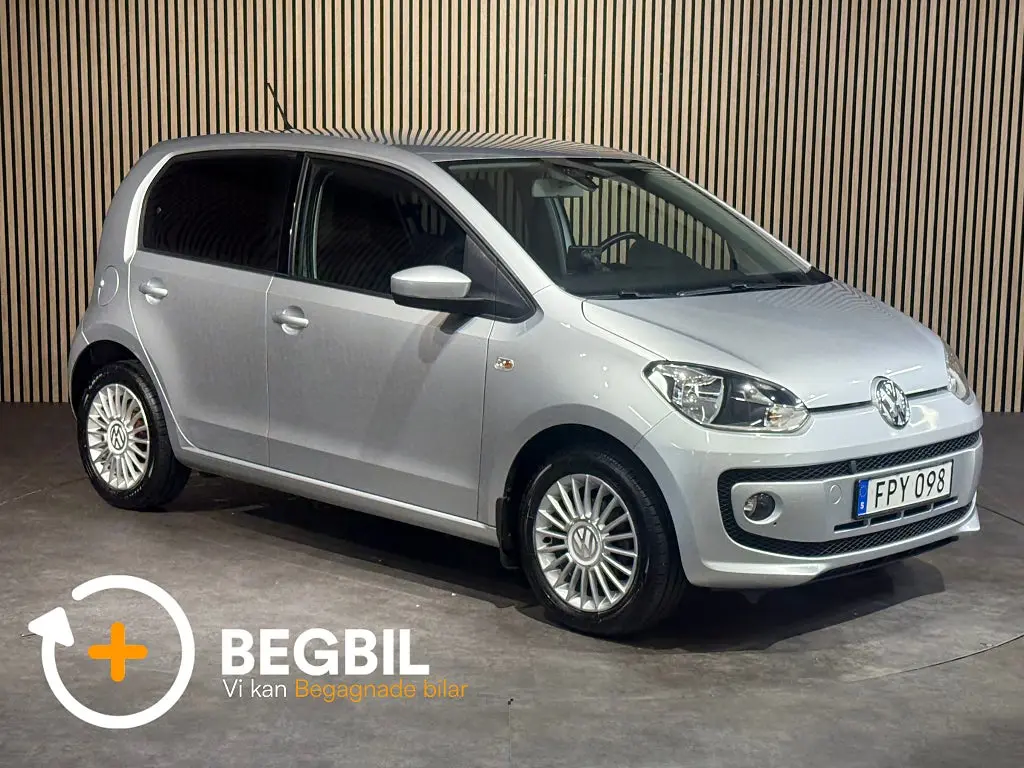 Volkswagen up! 2015