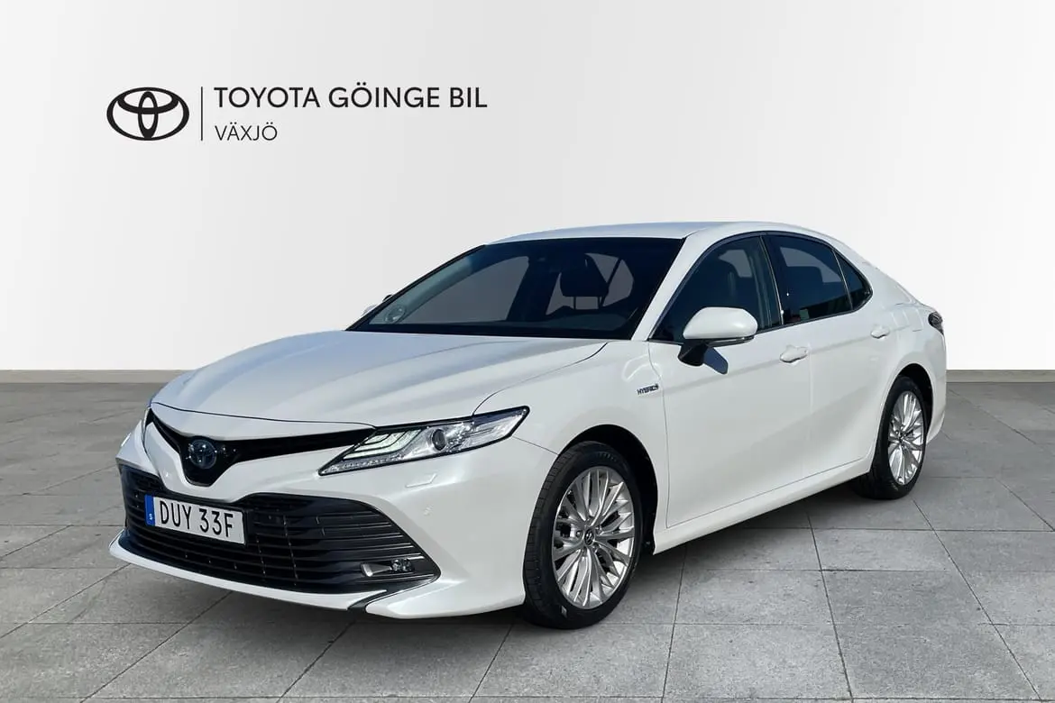 Toyota Camry 2019