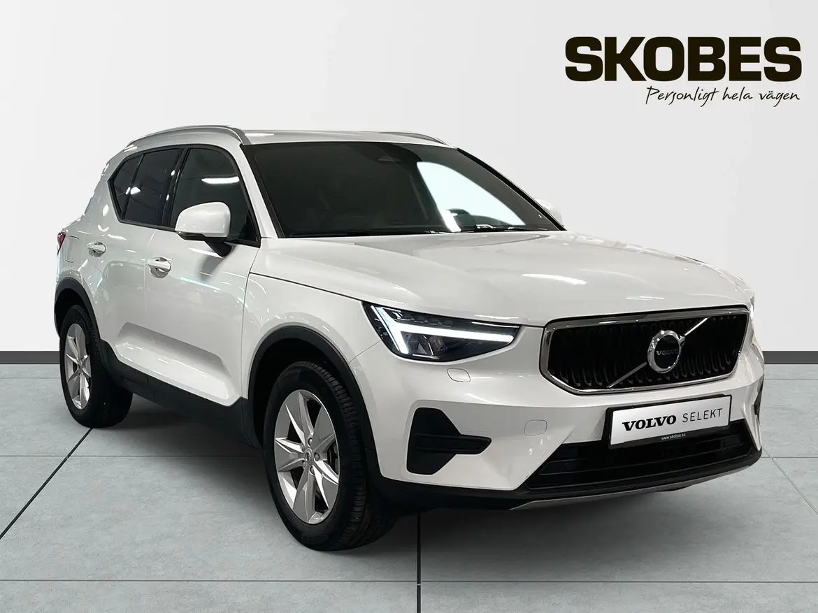 Volvo XC40 2025