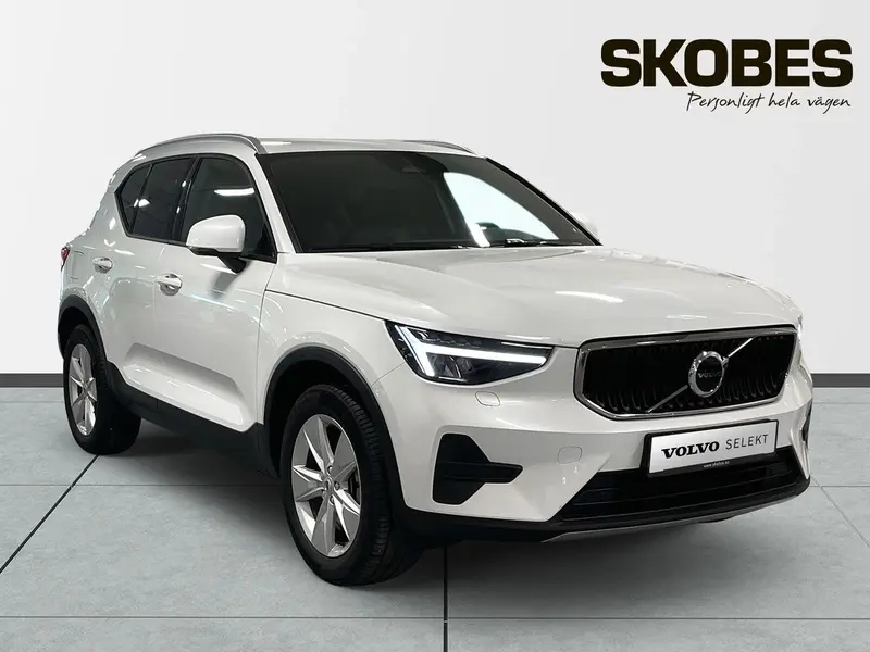 Volvo XC40 2025